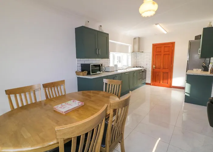 Teach Annie Agus Paddy